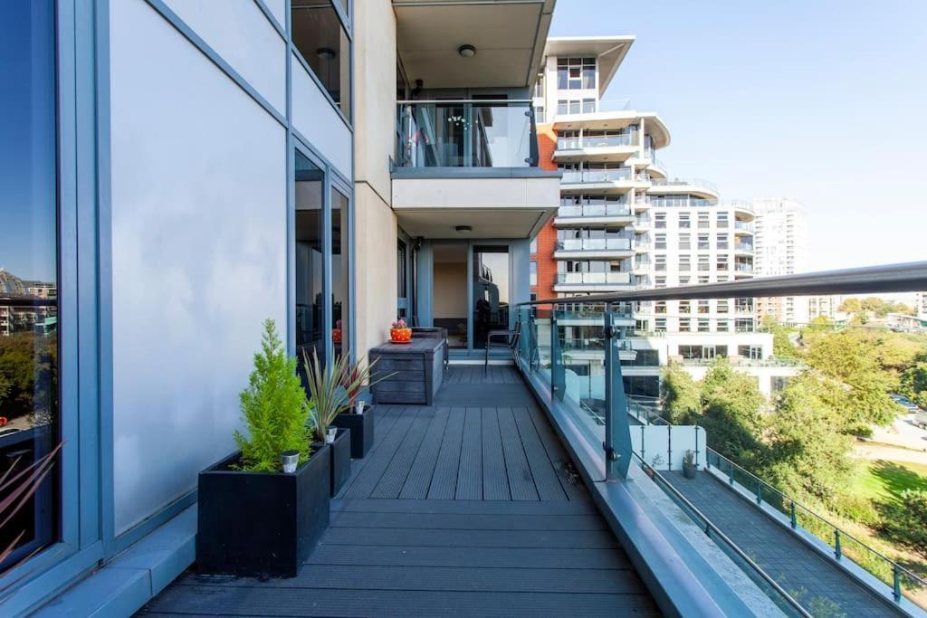 Thames View Apartment, Imperial Wharf London Exterior photo